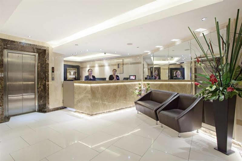 V Residence Serviced Apartment 방콕 외부 사진